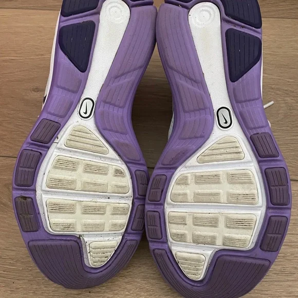 Nike Lunarglide 4 Pure Platinum Court Youth 5/Women’s 6.5 - Picture 2 of 6